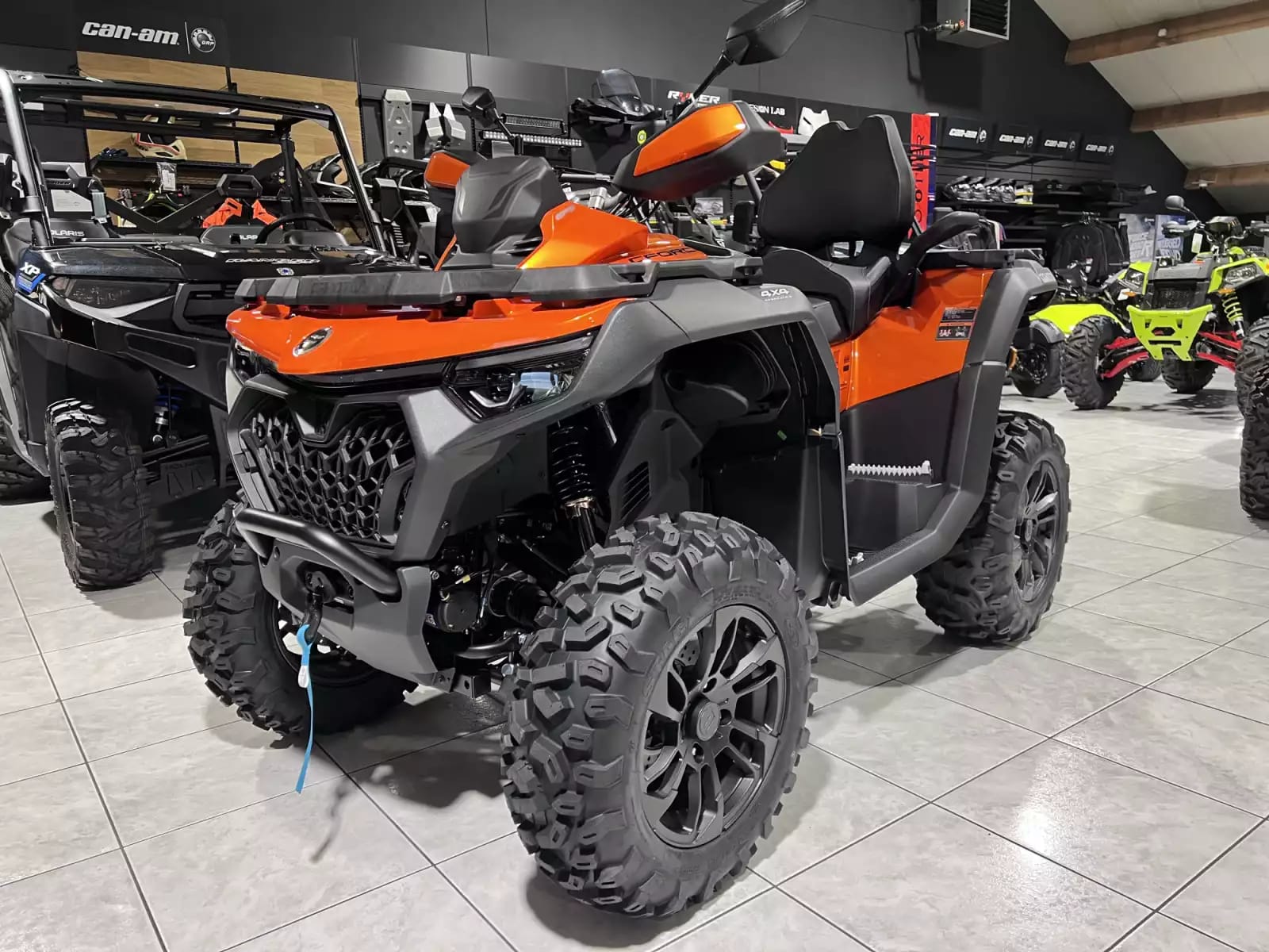 CF Moto CForce 850 T3 no ABS 60 km/h - Photo 1