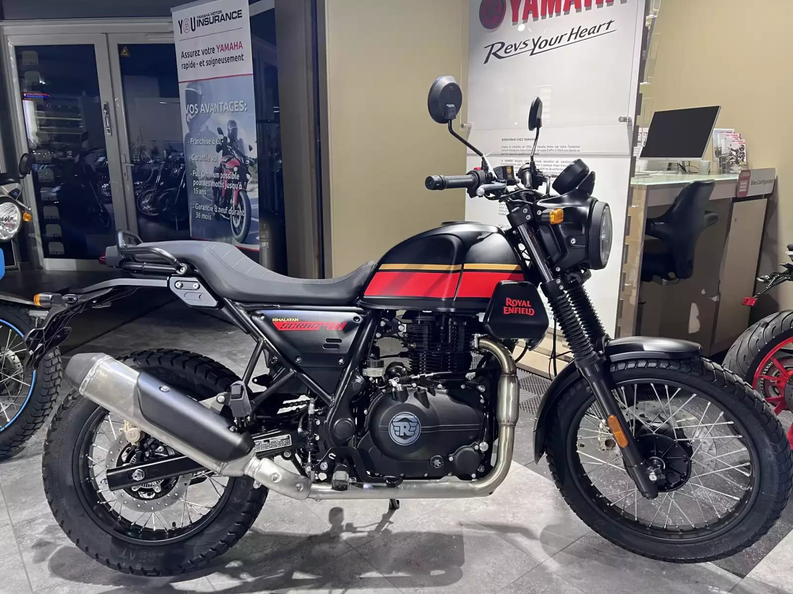 Royal Enfield Scram 411 - Photo 1