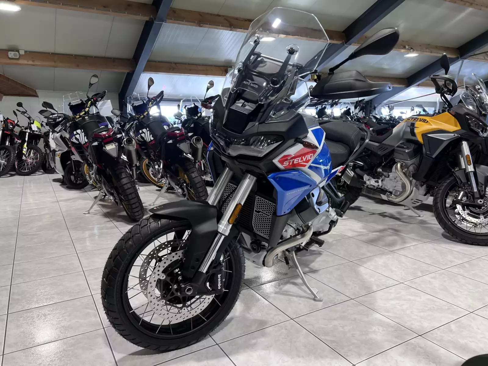 Moto Guzzi Stelvio PFF Rider Assistance Solution 1000  Duecento Tributo - Photo 1