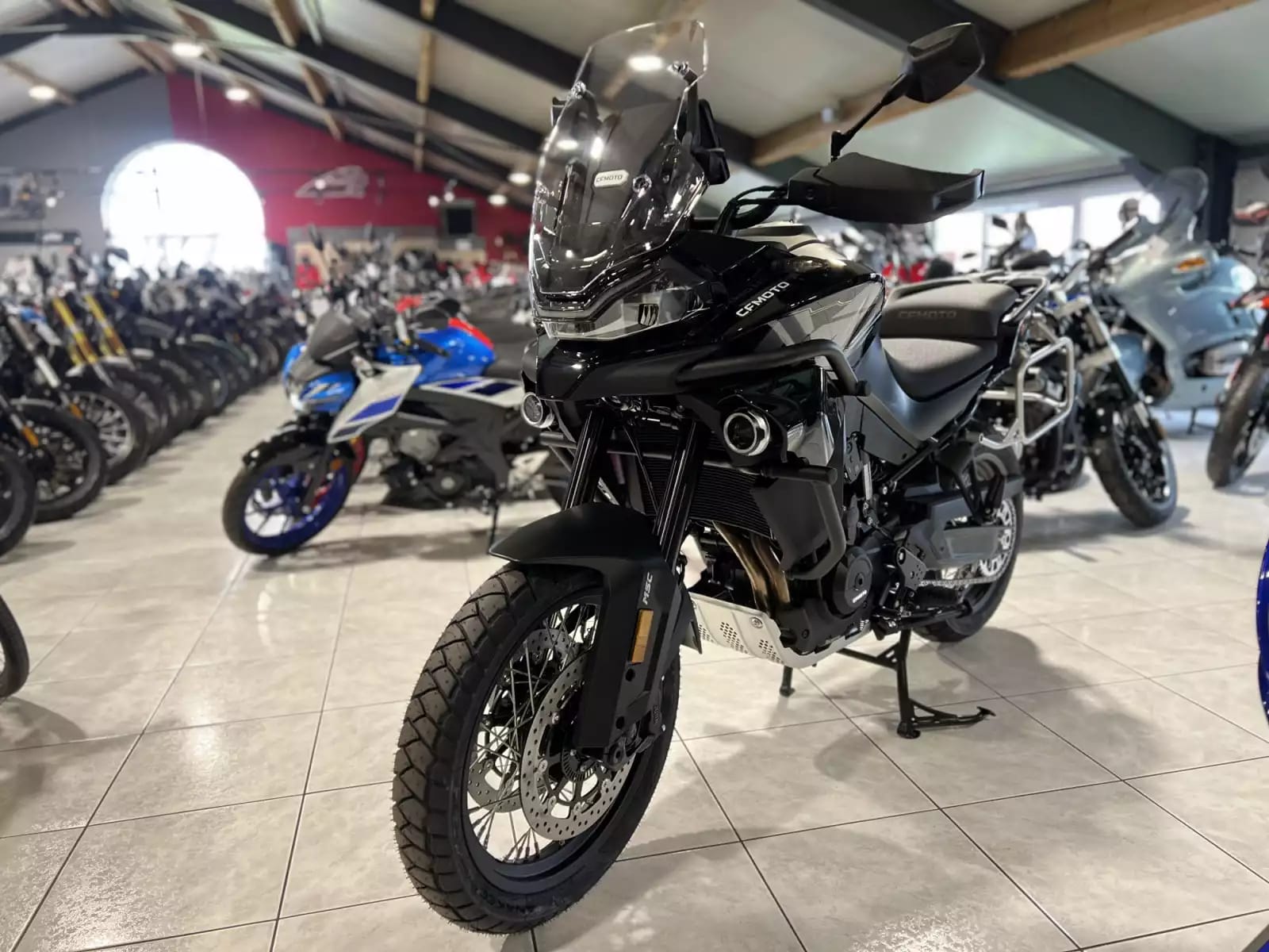 CF Moto 800 MT EXPLORER - Photo 1