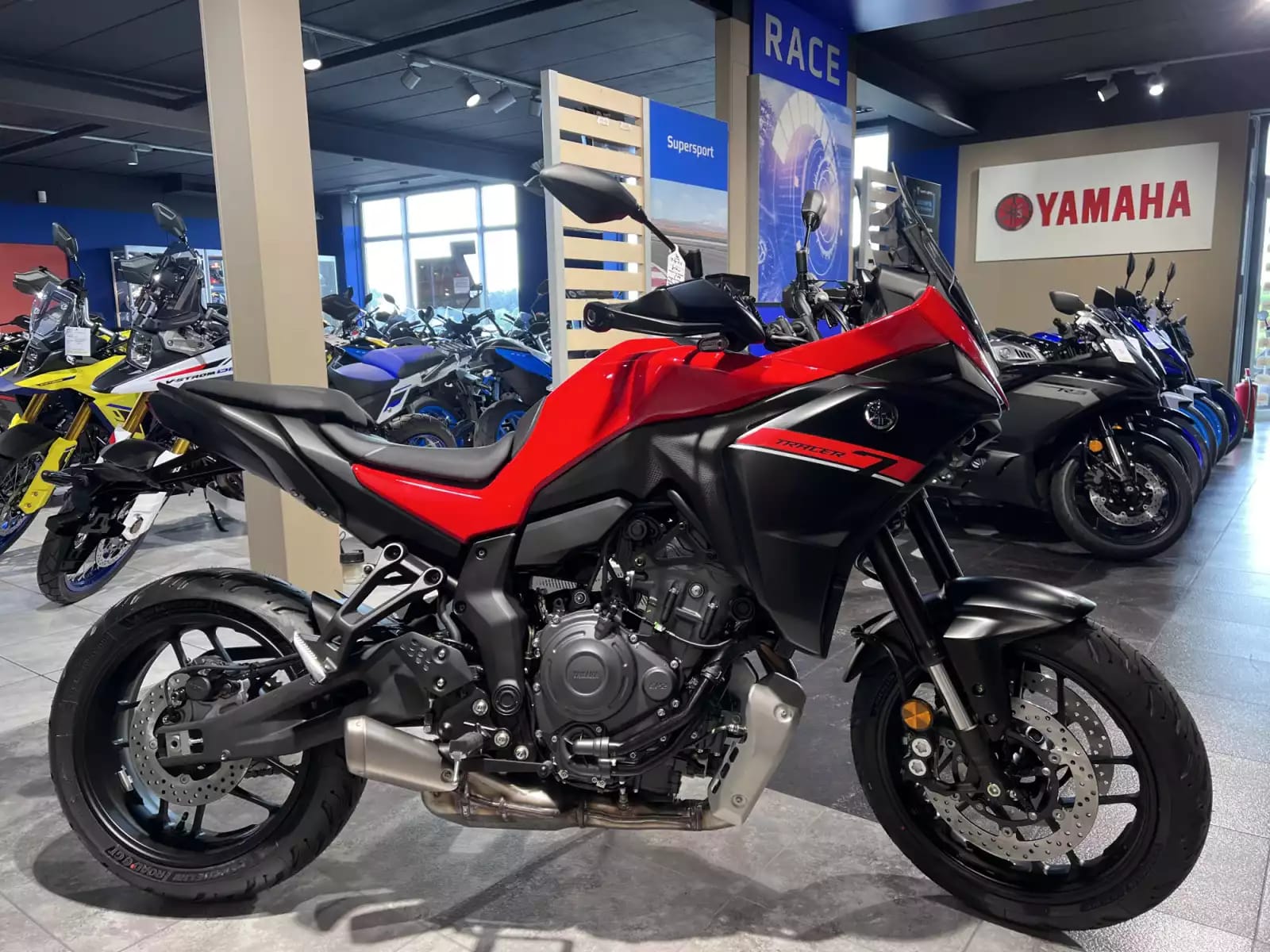 Yamaha Tracer 7 - Photo 1