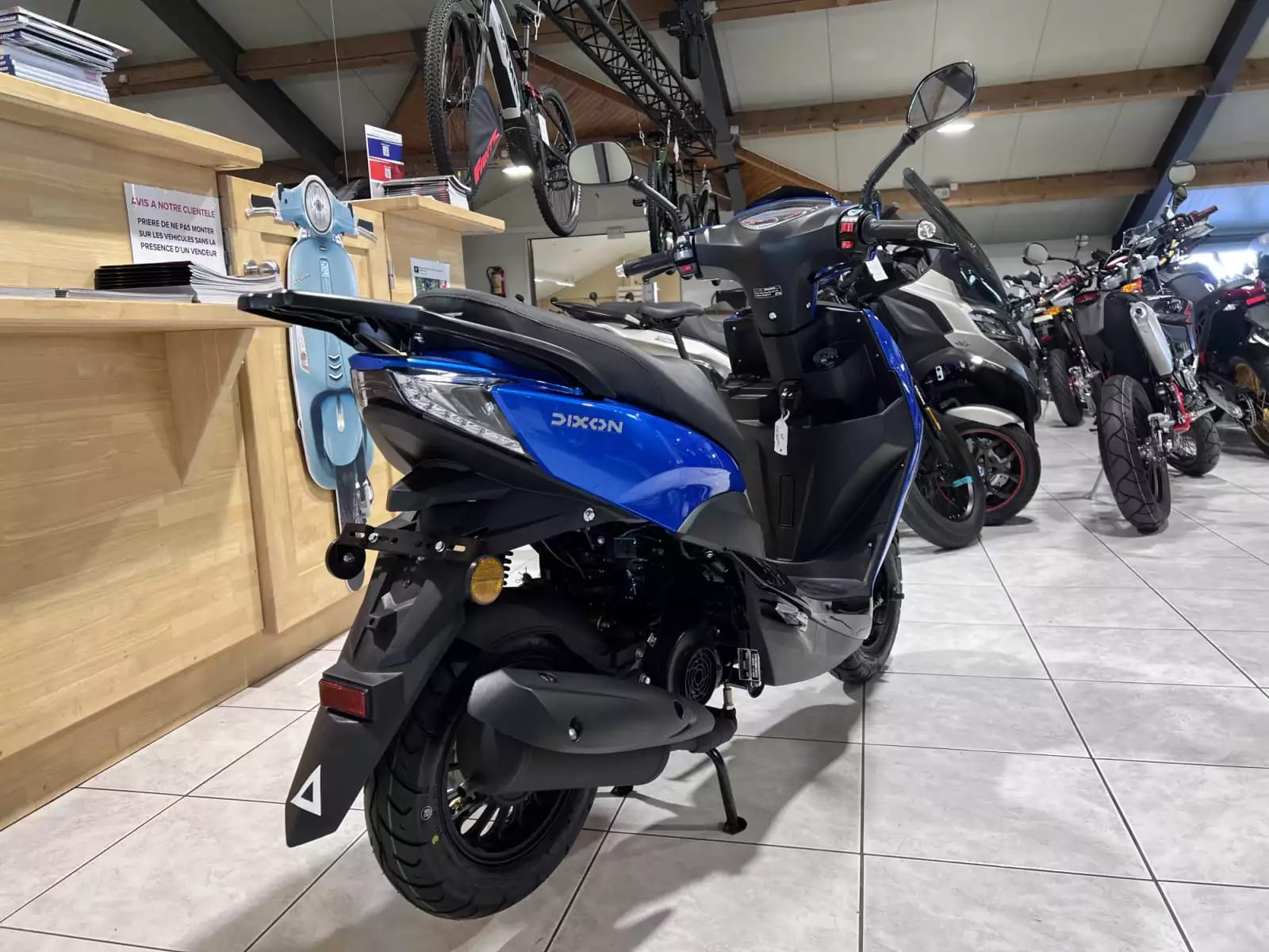 TNT Motor Dixon 10 CLASSE A 25 km/h - Photo 1