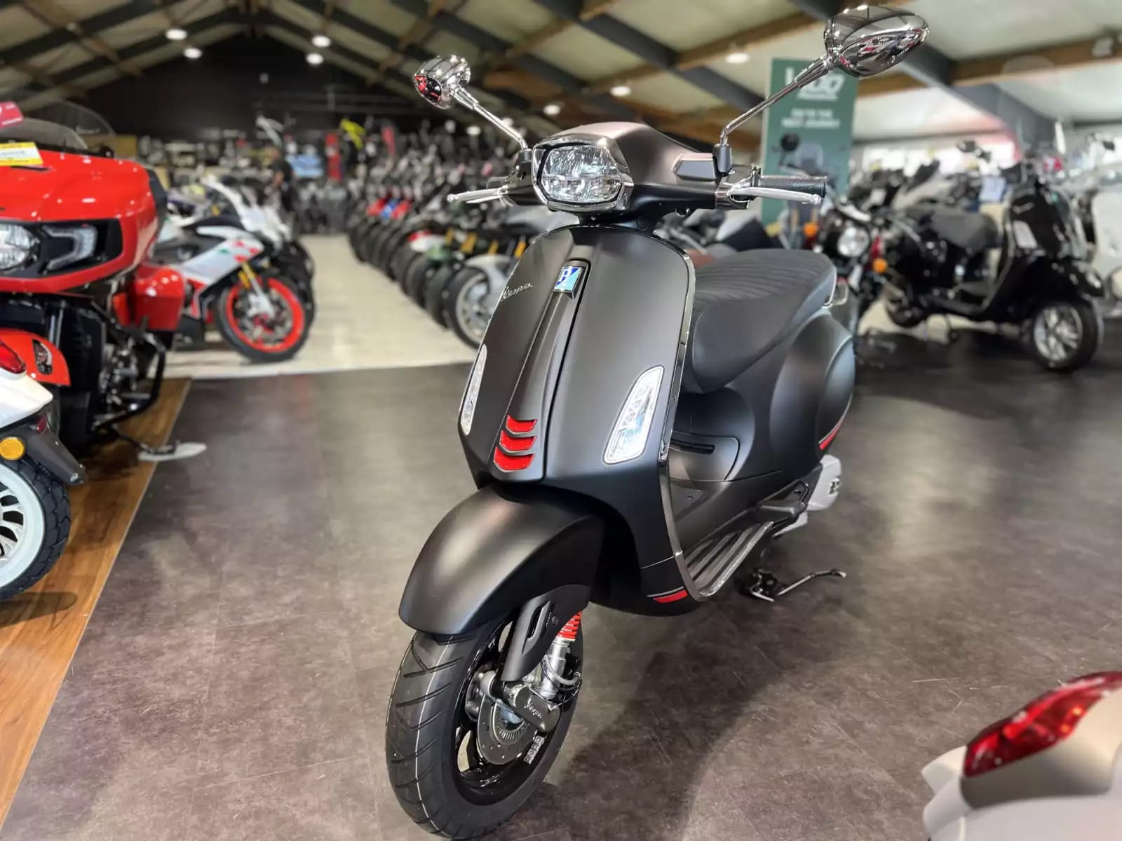 Vespa Sprint S 125 - Photo 1