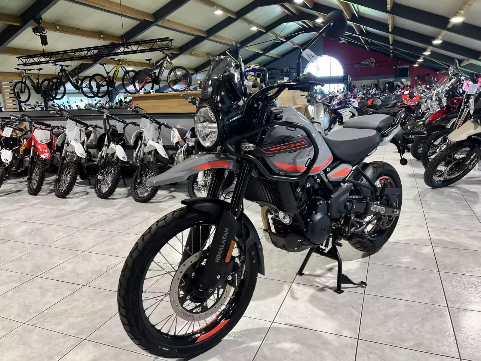 Royal Enfield Himalayan 450 Slate HIMALAYAN SALT - Photo 1