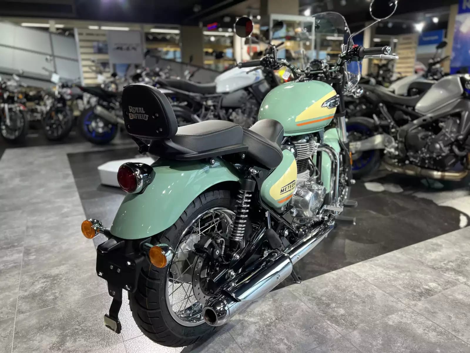 Royal Enfield Meteor 350 350 - Photo 1