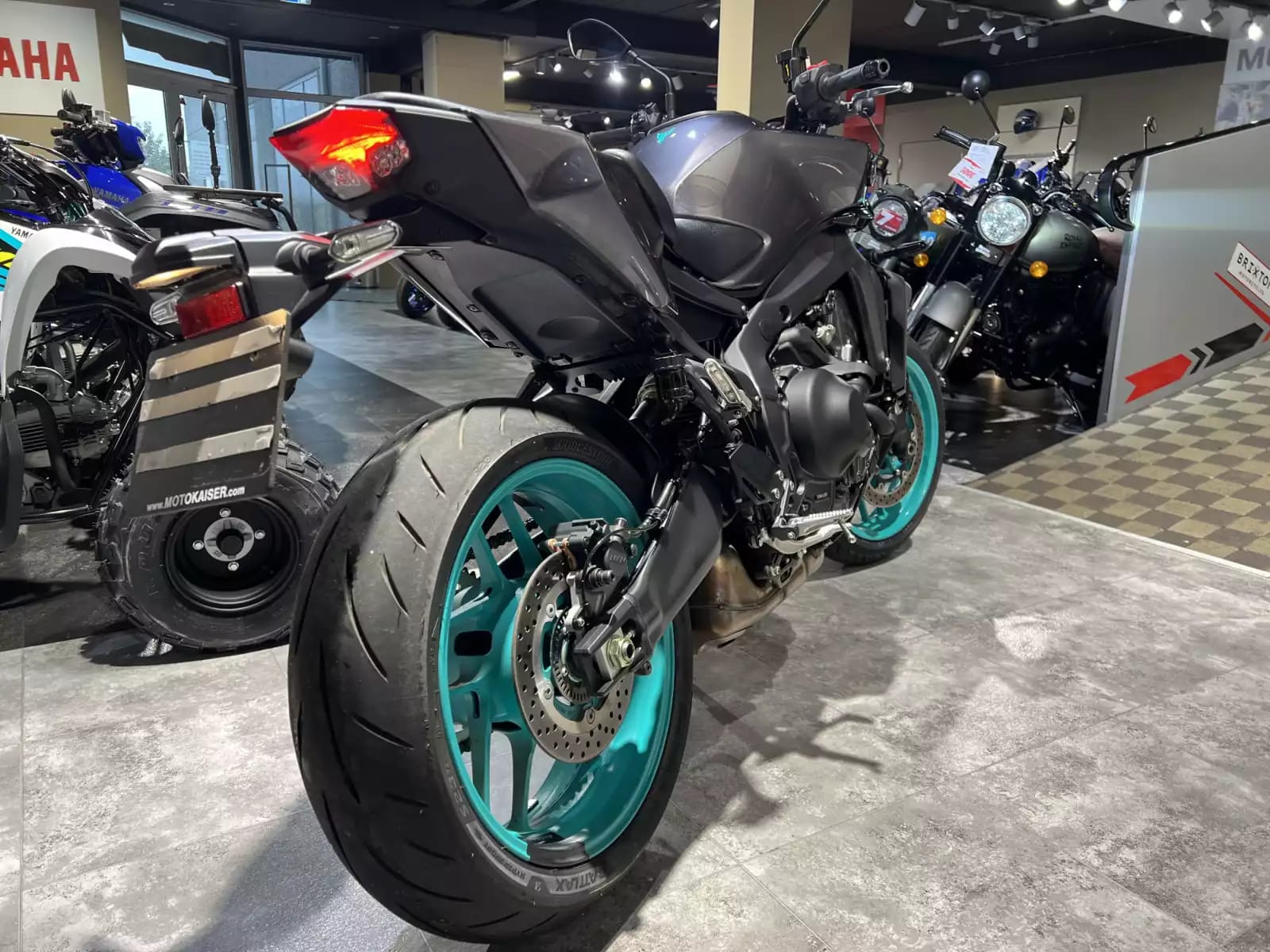 Yamaha MT-09 Y-AMT - Photo 1