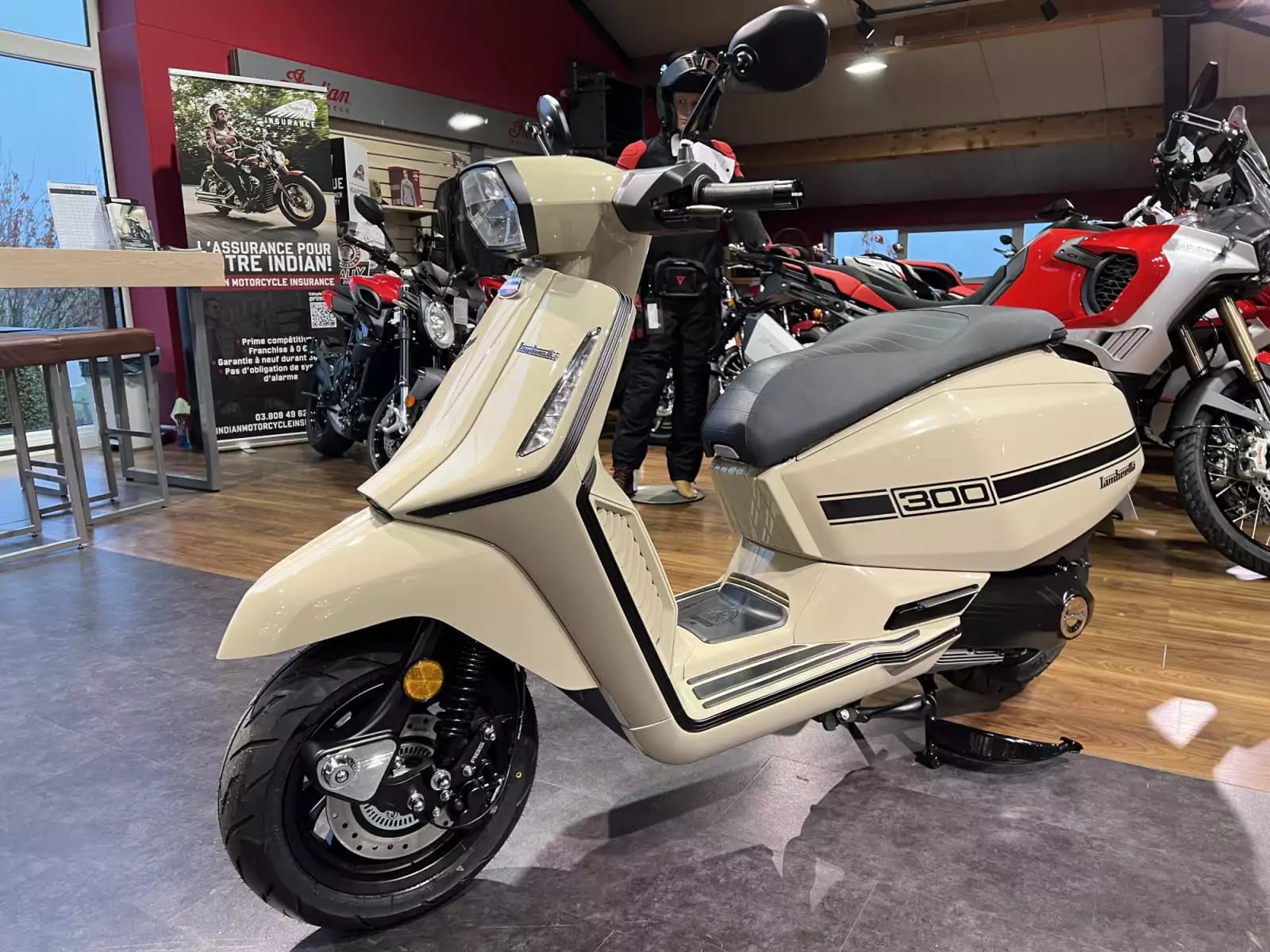 Lambretta X-300 - Photo 1