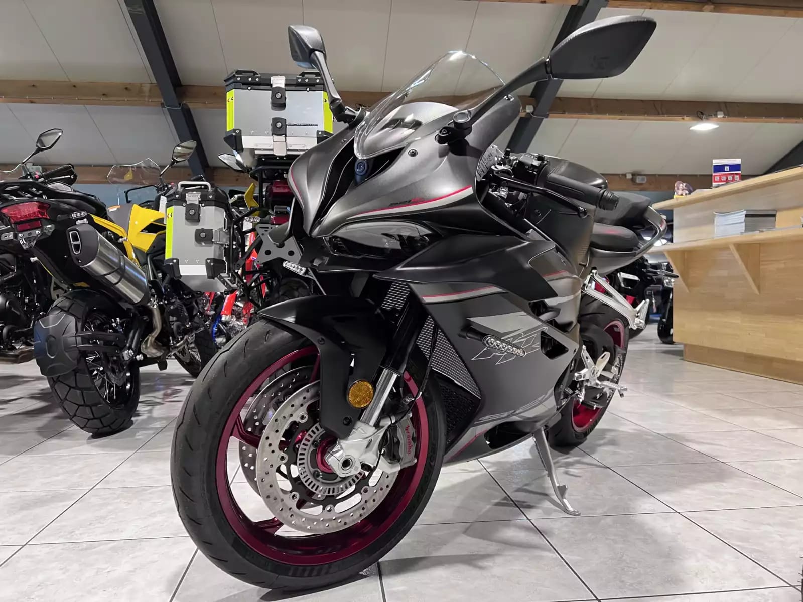 QJ Motor SRK 921 RR - Photo 1