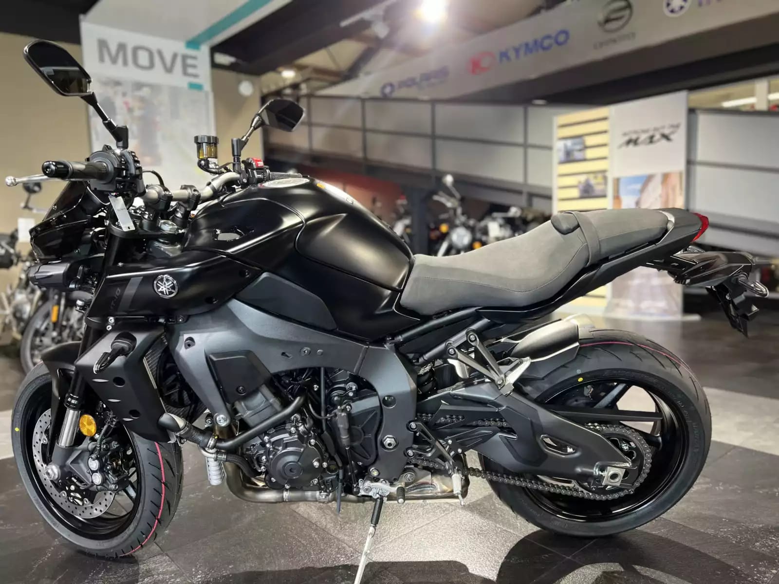 Yamaha MT-10 - Photo 1