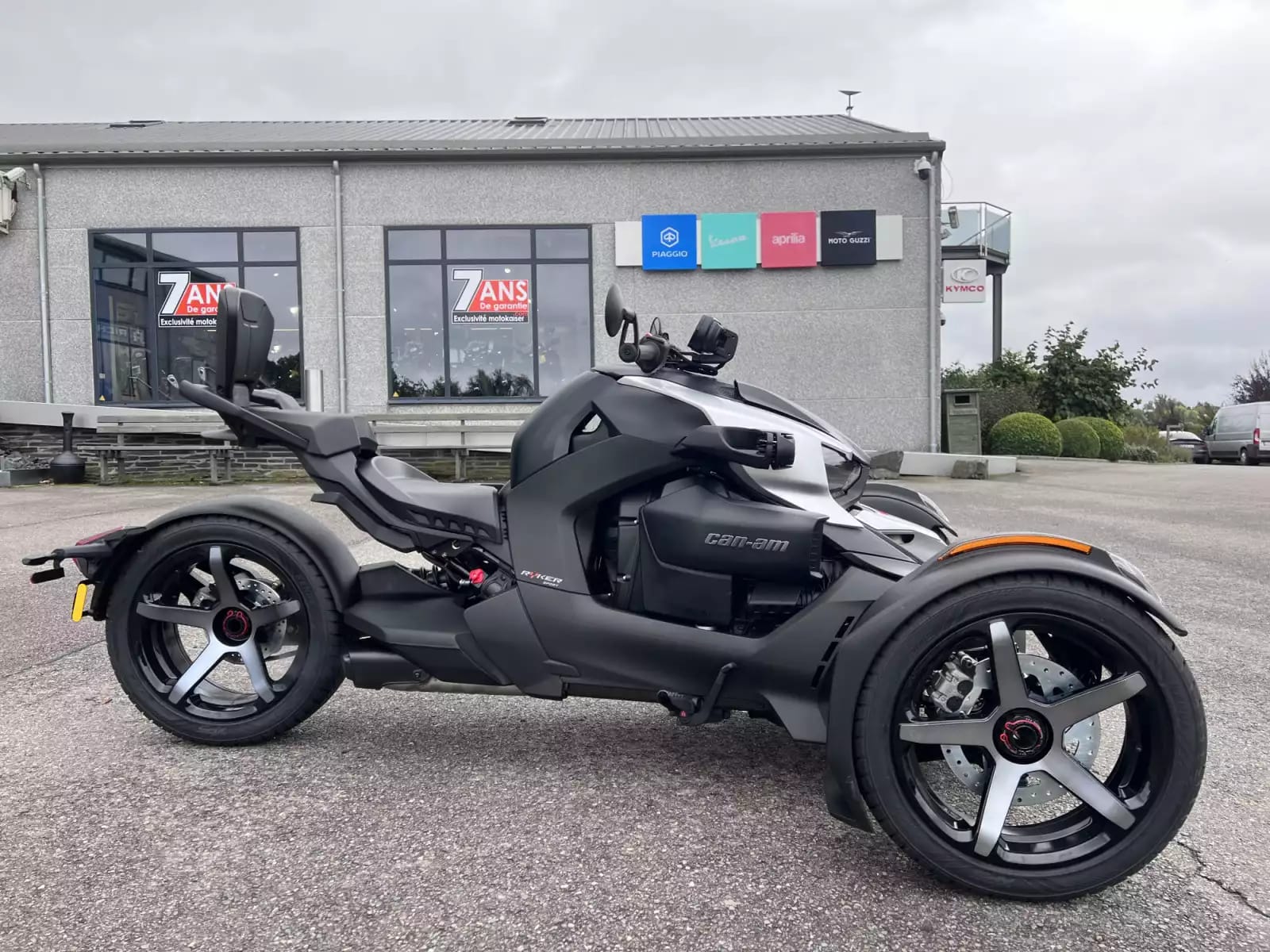 Can Am Ryker MY25 900 SPORT acc. 219401167, 219400843, 219400842 - Photo 1