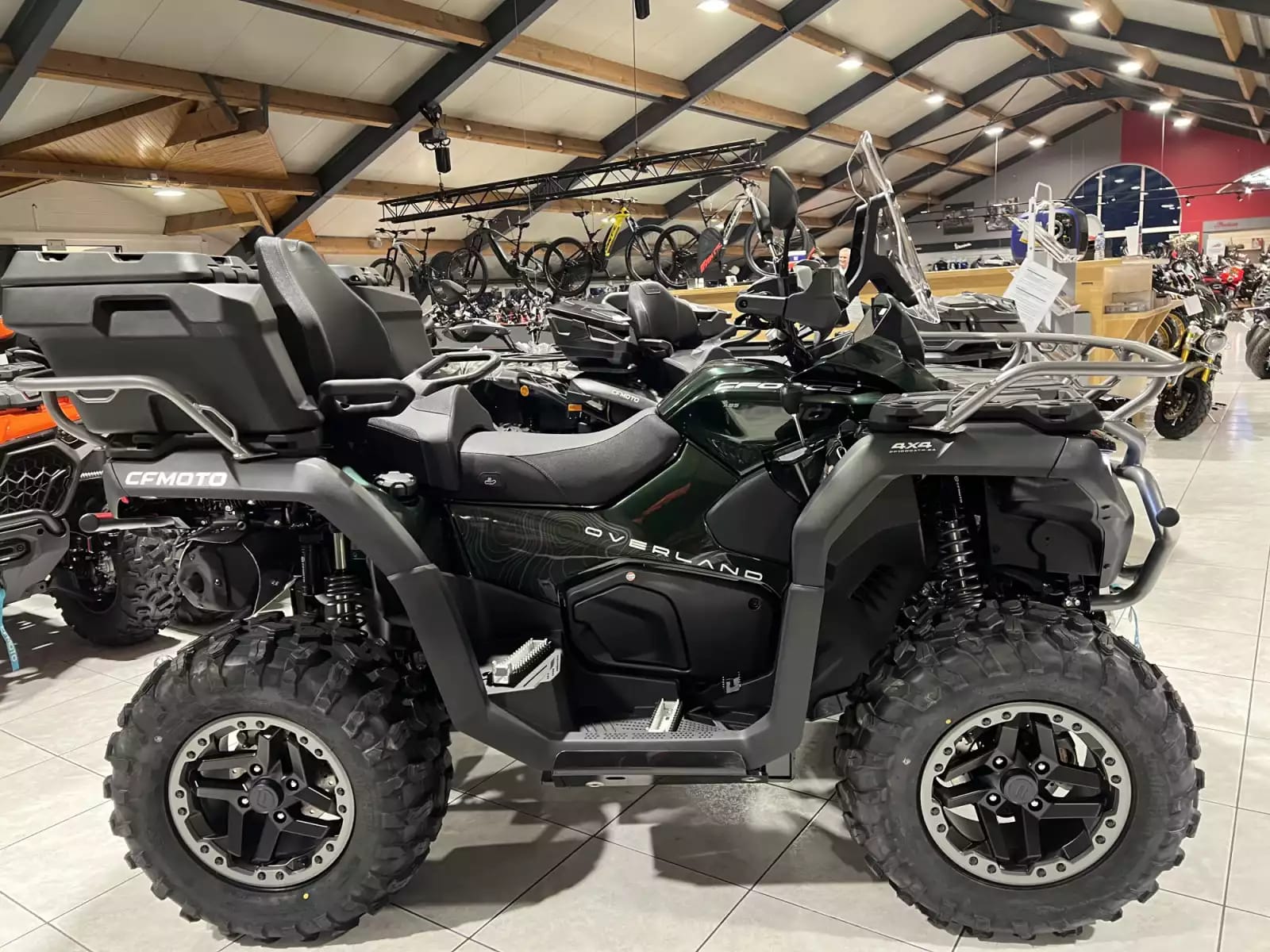 CF Moto CForce 1000 TOURING PREM. L7 OVERLAND FOREST GREEN 105 KM/H - Photo 1