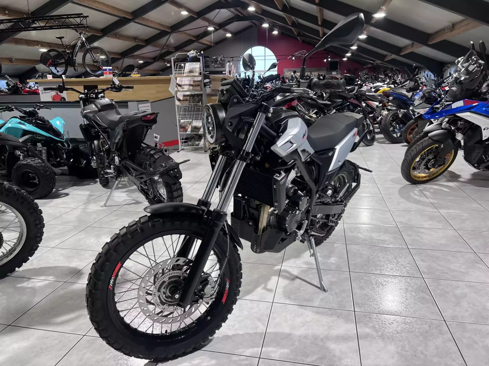 Beta Alp 4.0 X - Photo 1