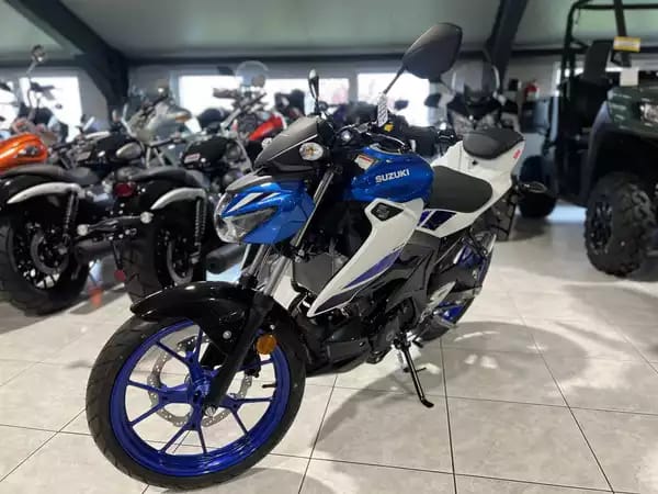 Suzuki GSX-S 125 - Photo 2