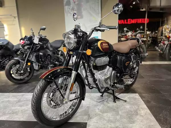 Royal Enfield Classic 350 - Photo 2