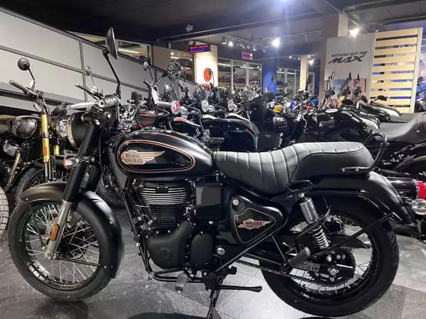Royal Enfield Bullet 350 Black Gold - Photo 3