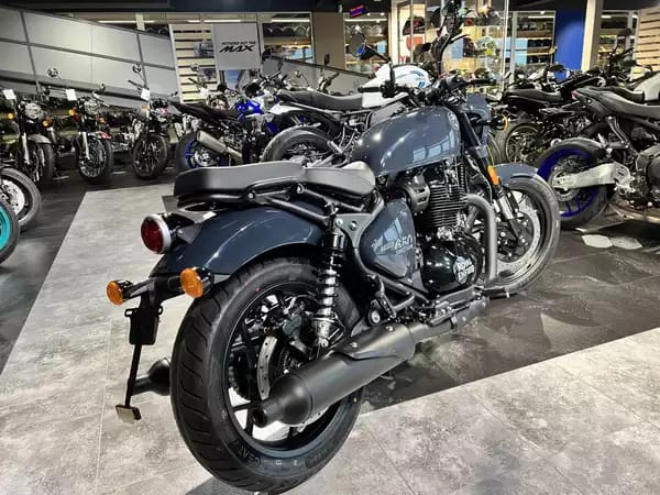 Royal Enfield Shotgun 650 sheetmetal grey - Photo 2