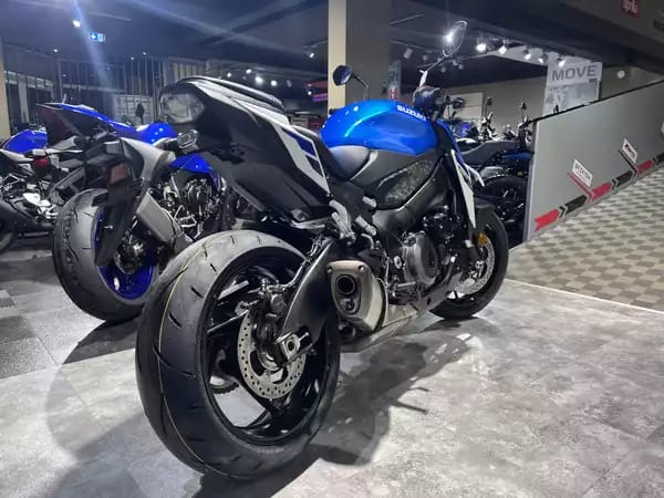 Suzuki GSX-S 1000 - Photo 2
