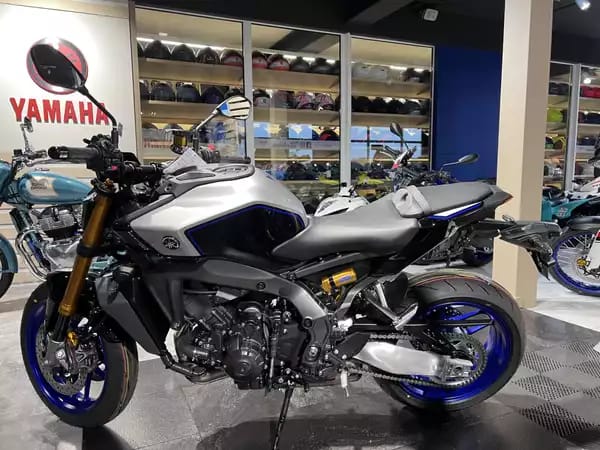 Yamaha MT-09 SP - Photo 3