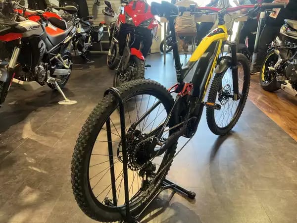 Fantic XTF 1.5 SPORT M ALU BROSE 90 Nm, taille S  630 Wh, 12 V, 29''-29'', freins 4 pistons. - Photo 2