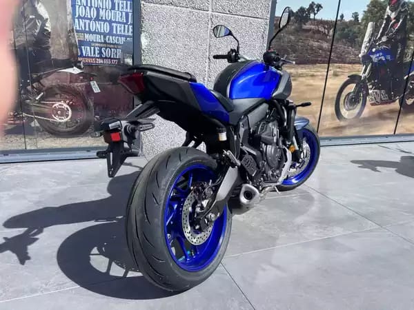 Yamaha MT-07 Y-AMT - Photo 2