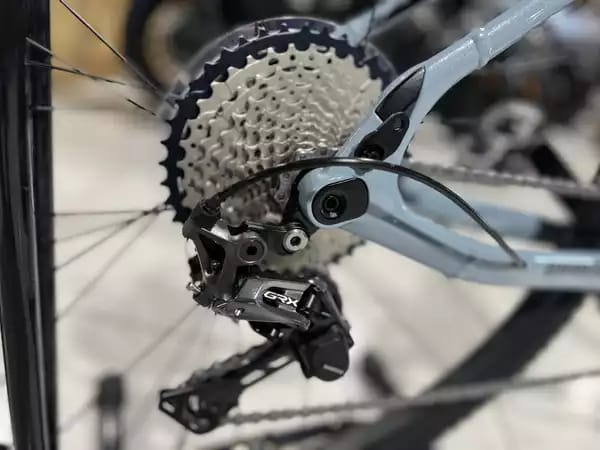 Yamaha Wabash RT L Freins GMX,  PW séries 70 Nm / 500 Wh, 36 V, roue 700 45 C,  cadre allu, 21 Kg. - Photo 2