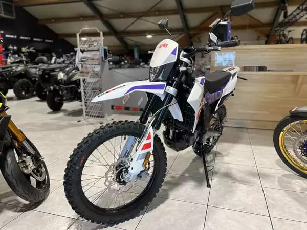 Aprilia RX 125 - Photo 2