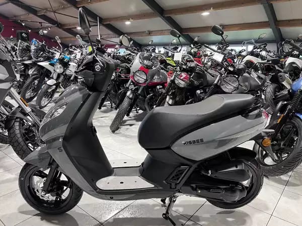 Peugeot Kisbee CL B  45 km/h Meteor Grey - Photo 3