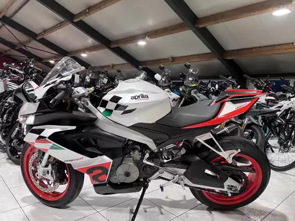Aprilia RS 660 Extrema - Photo 3