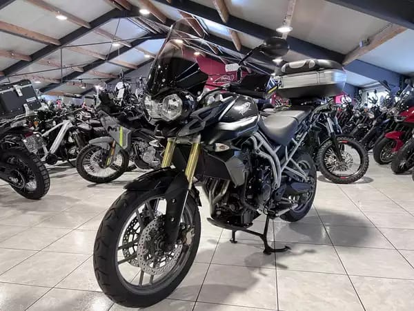 Triumph Tiger 800 - Photo 2