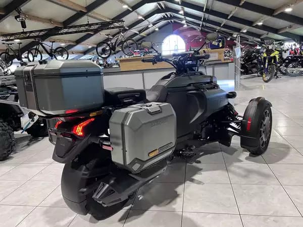 Can Am Canyon MY25 REDROCK - Photo 3