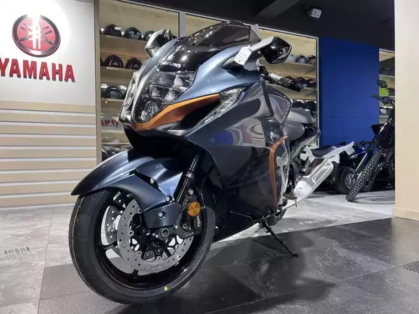 Suzuki Hayabusa 1300 - Photo 2