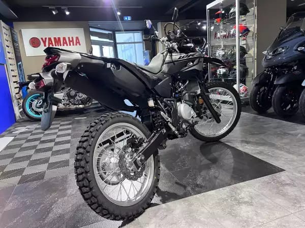 Yamaha WR 125 - Photo 2