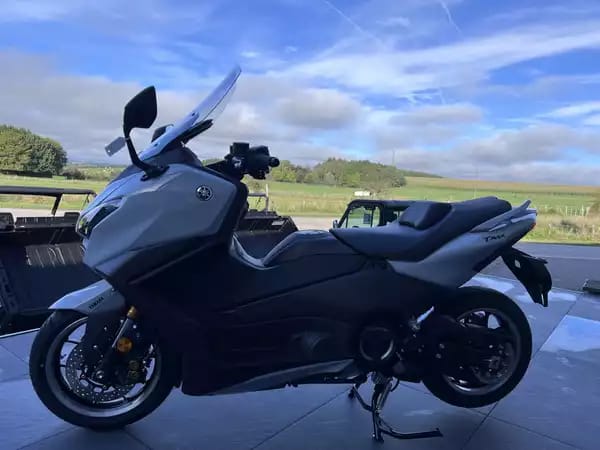 Yamaha TMAX 560 TECHMAX - Photo 3