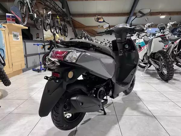 TNT Motor Junior CLASSE B 45 km/h - Photo 2