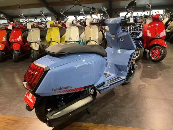 Lambretta X-125 - Photo 2
