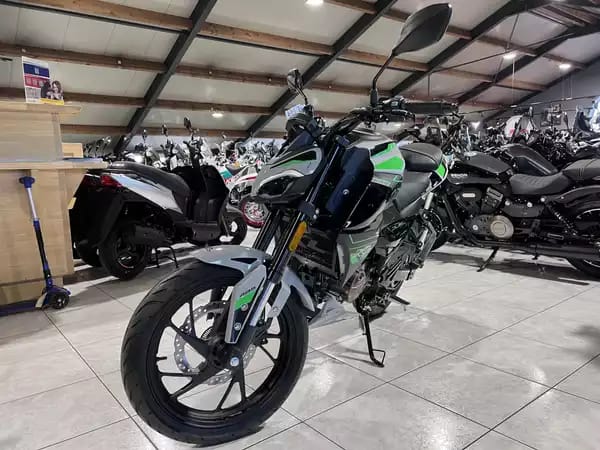 KL Motorcycle Duel 125 ABS - Photo 2