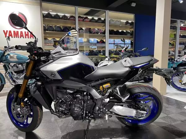 Yamaha MT-09 SP - Photo 3