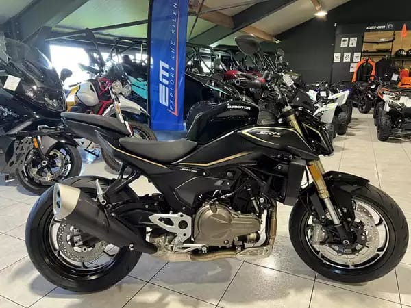 QJ Motor SRK 550 - Photo 2