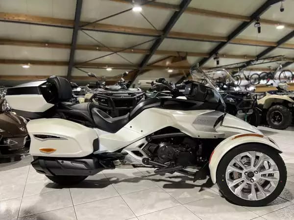 Can Am Spyder F3 LTD 1330 - Photo 2