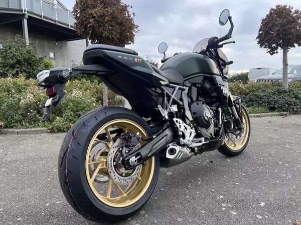 Suzuki GSX-8TT - Photo 2