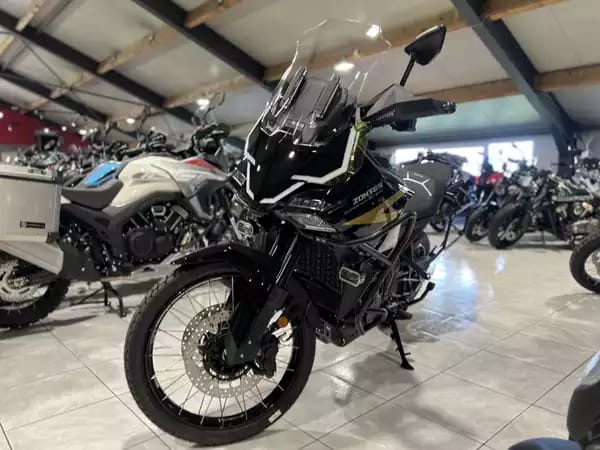 Zontes 703 F BLACK/GOLD 21 - Photo 2