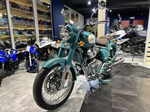 Royal Enfield Classic 650 Teal Green - Photo 2