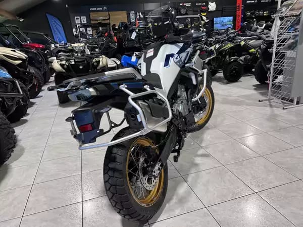CF Moto 800 MT EXPLORER - Photo 2