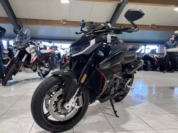 QJ Motor SRK 921 - Photo 2