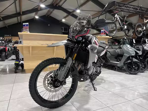 Moto Morini Alltrhike 450 - Photo 2