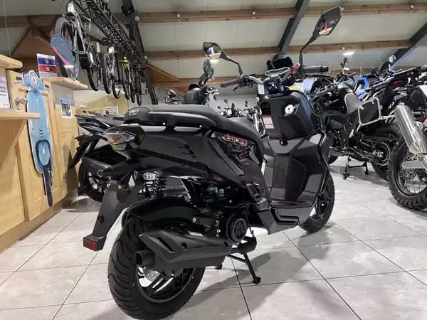 TNT Motor Escape Baroudeur Classe B 45 Km/h - Photo 3