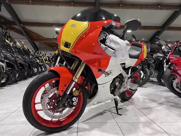 Yamaha XSR 900 GP - Photo 2