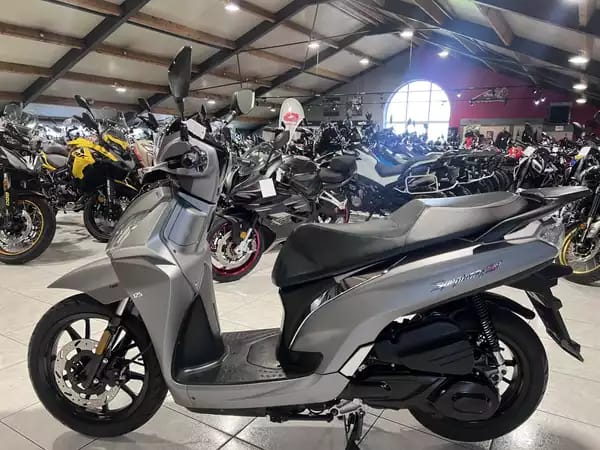 SYM Symphony 125 ST - Photo 3