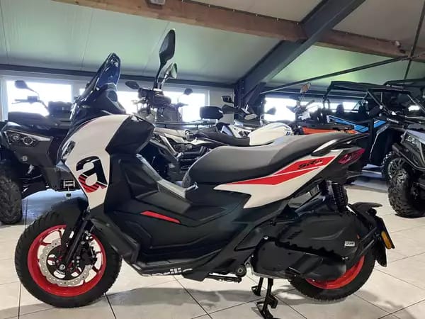 Aprilia SR 125 GT SPORT GREY BLACK - Photo 2