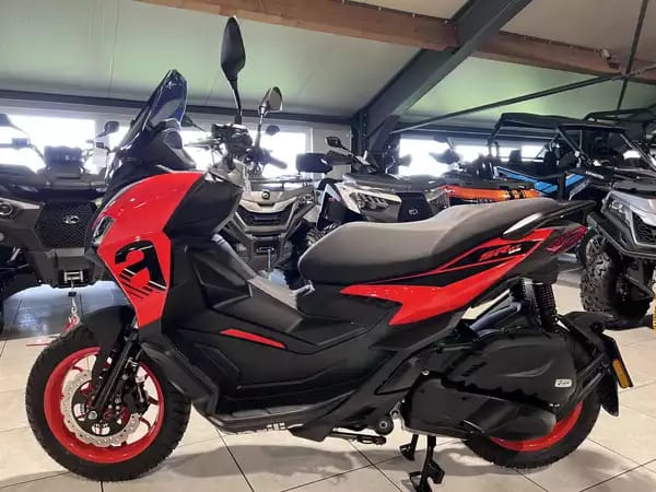 Aprilia SR 125 GT SPORT RED - Photo 3